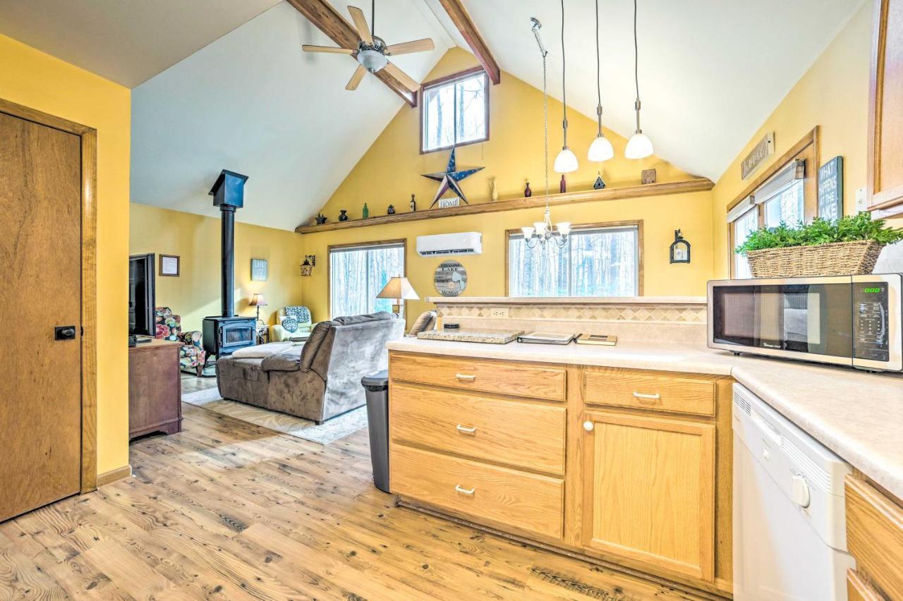Higgins Lake Retreat - Hike, Swim, Relax! Roscommon Exterior foto